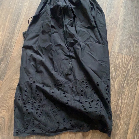 Upton Dress - Picture 2 of 7